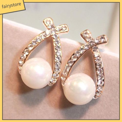 Đôi Bông Tai Chữ Thập Đính Ngọc Trai Giả Thời Trang