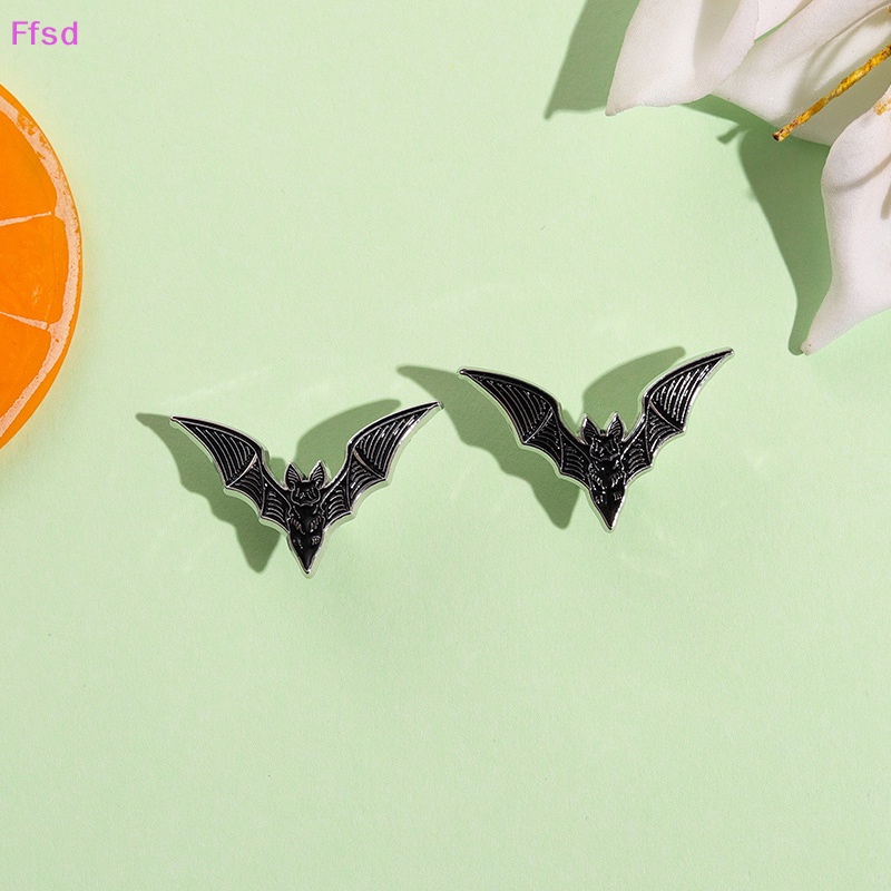 {Ffsd} Ghim Cài Áo Khoác Denim Hình Dơi Tráng Men Phong Cách Gothic Punk Sáng Tạo Làm Quà Tặng Trang Trí Medal * Bán Chạy