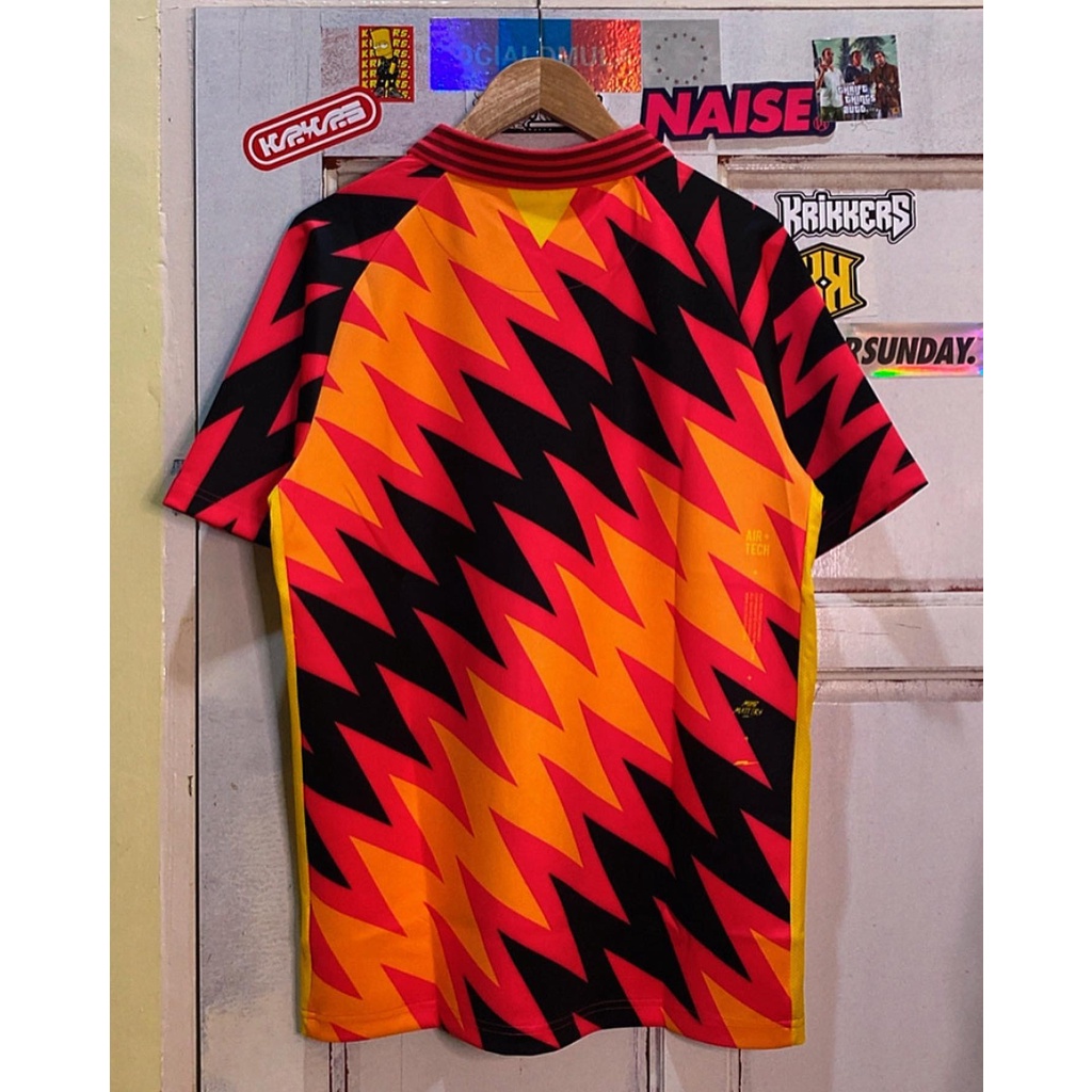 Áo Đấu Cổ Lọ ABSTRAX VOLTRA (Đỏ Đen)