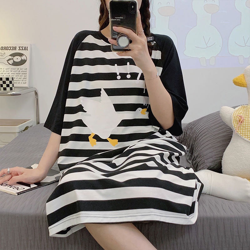 Đồ ngủ Tay Ngắn Họa Tiết Kẻ Sọc Dễ Thương Thời Trang Mùa Hè Cho Nữ