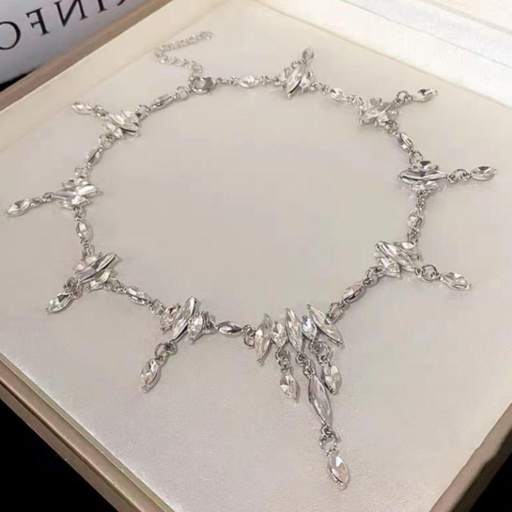 Vòng Cổ Choker Y2K Bằng Bạc Đính Kim Cương Giả Hình Giọt Nước Thanh Lịch Phong Cách Hàn Quốc