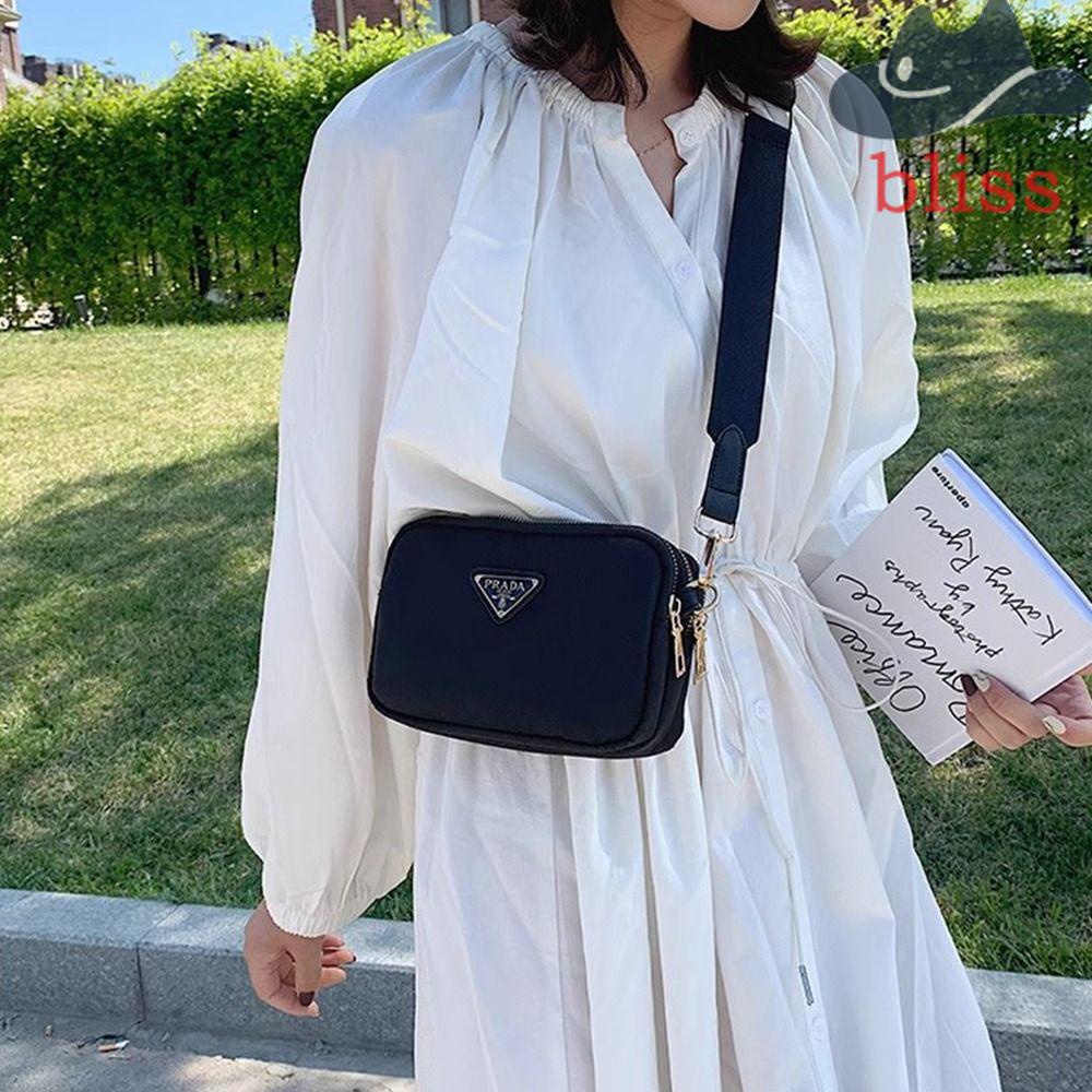 Túi Đựng Điện Thoại / Tiền Xu Bằng Nylon Hình Tam Giác / Vuông Phối Dây Đeo Sợi Xích Thời Trang Cho Nữ