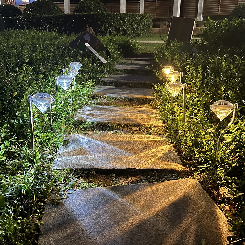 Đèn LED Năng Lượng Mặt Trời Chống Thấm Nước Hình Kim Cương Trang Trí Lối Đi Sân Vườn