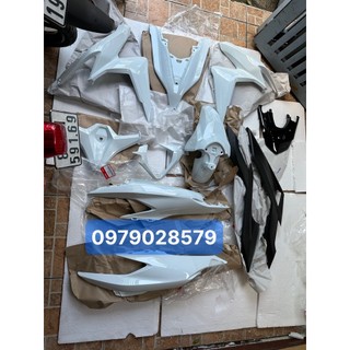 Dàn áo vario click 125 2018 - 2022 màu trắng
