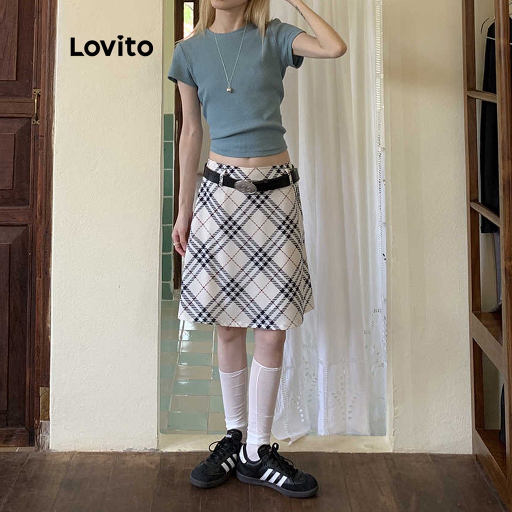 Lovito Váy midi chữ A kẻ sọc ngang eo cổ điển cho nữ LNE09020 (Màu nâu)