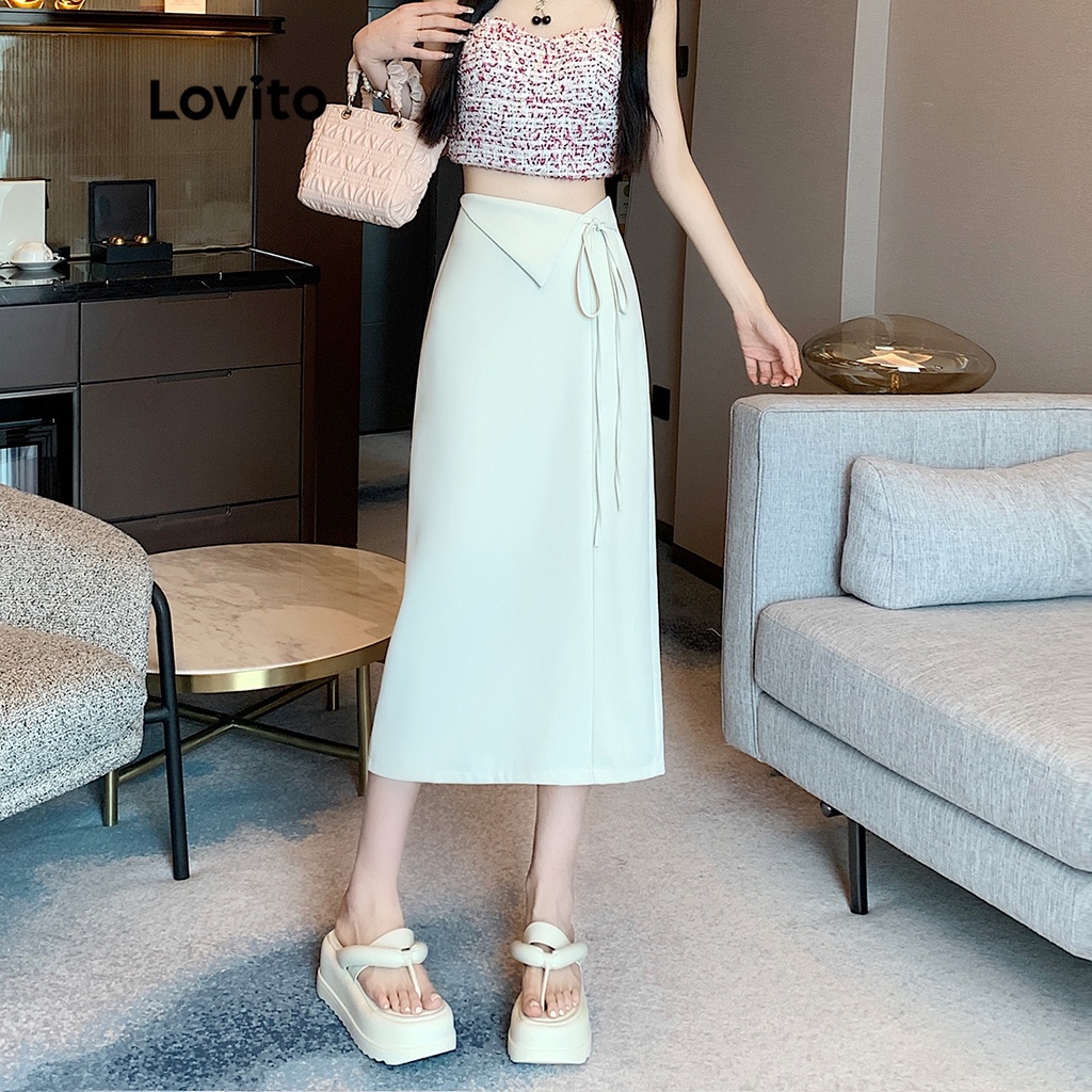Lovito Váy maxi chữ A cạp cao trơn không đối xứng phối ren thanh lịch cho nữ LNE09065 (Trắng)