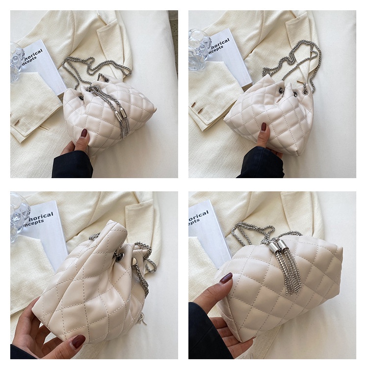 Túi Đeo Chéo Vai Có Dây Xích Phiên Bản Xương Quai Xanh Kangkang Cho Nữ