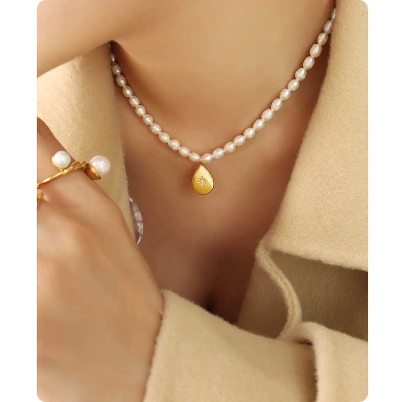 Vòng cổ Mặt Hình Giọt Nước Dát Đá Zircon Ngọc Trai Phong Cách Pháp Lãng Mạn