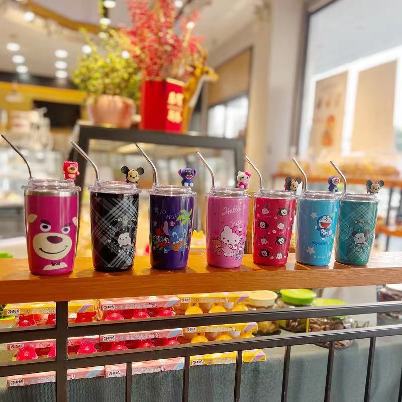 Cốc Uống Nước Hai Lớp Sức Chứa Lớn Bằng Thép Không Gỉ 304 Họa Tiết Hoạt Hình Gấu Dâu Tây