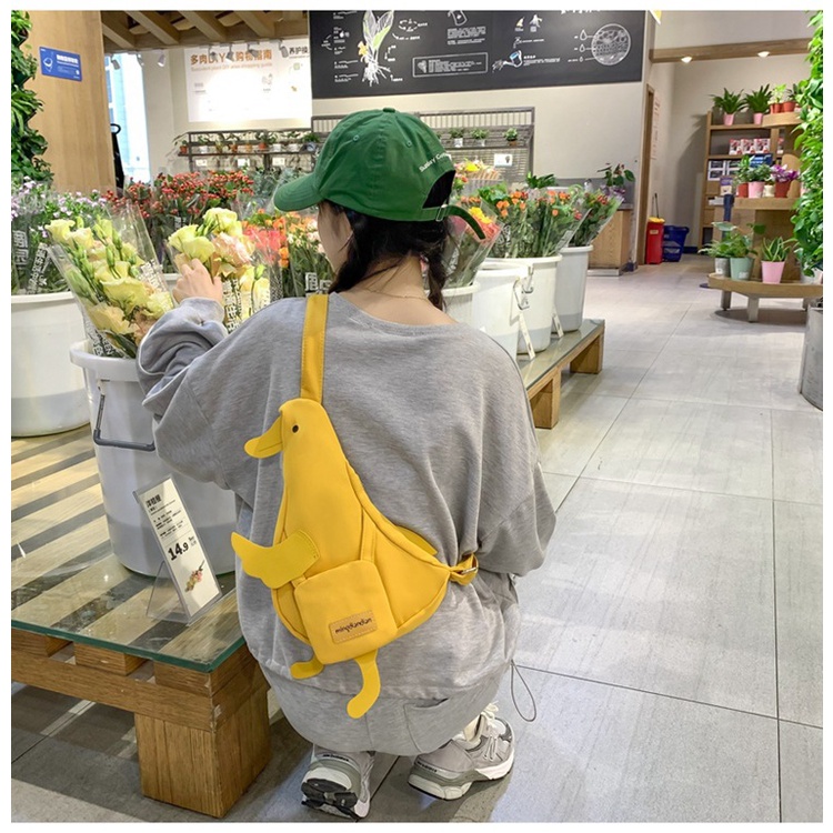 Vịt dễ thương túi vải không thấm nước túi đeo vai hoạt hình túi xách nữ túi đeo chéo túi vải canvas có khoá kéo túi đeo chéo canvas