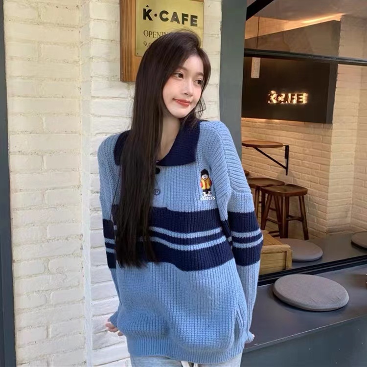 Áo Sweater Cổ Polo Thêu Họa Tiết Phong Cách Retro Mỹ Cho Nữ