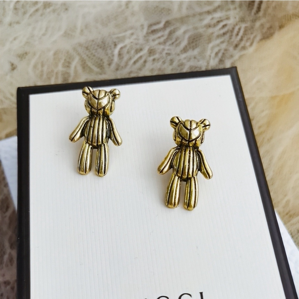 Bông Tai Hình Chữ Gucci Bằng Thép Titan Đơn Giản 103