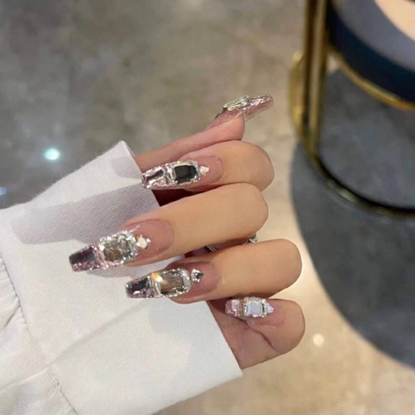 Miếng Dán Trang Trí Móng Tay Đính Đá Lấp Lánh Phong Cách Mới A35