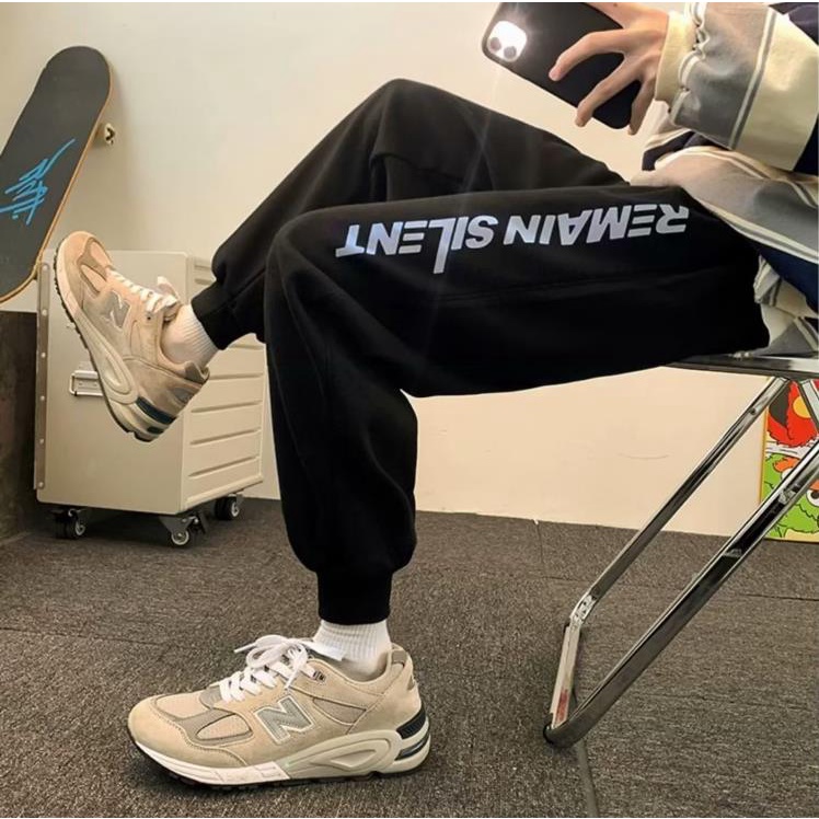 Cỡ M-8XL Quần Dài Thể Thao Màu Đen In Chữ Sáng Tạo Phong Cách Hàn Quốc Thời Trang Xuân Thu Cho Nam