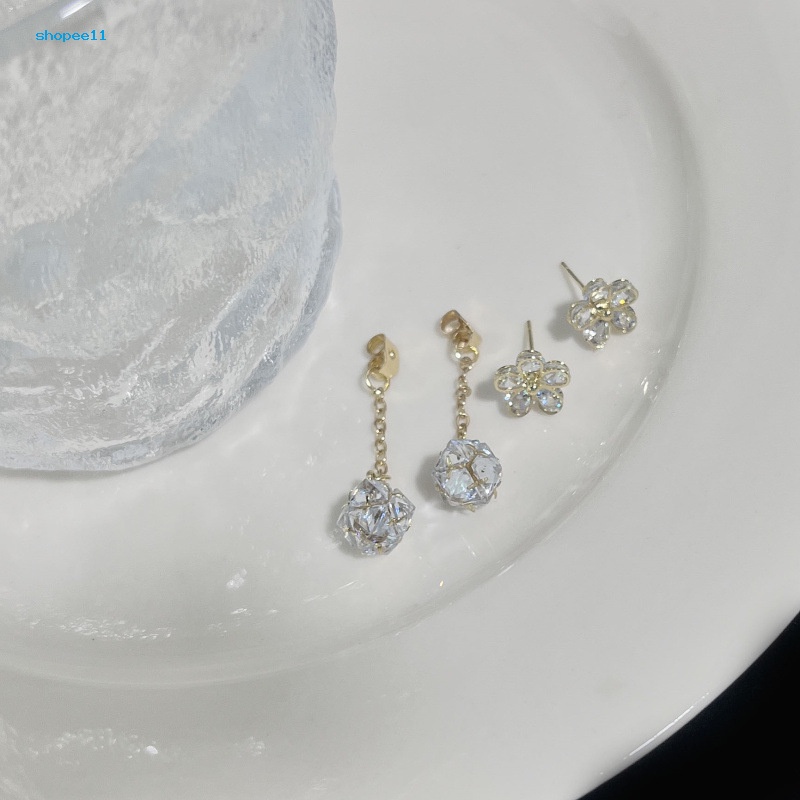 Bông Tai Hình Hoa Đính Đá Zircon Lấp Lánh Thanh Lịch