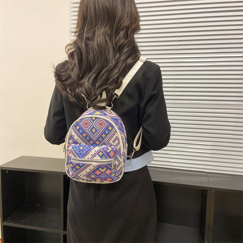 Túi Đeo Vai Thêu Họa Tiết Phong Cách Dân Tộc Độc Đáo Thời Trang Cho Nữ