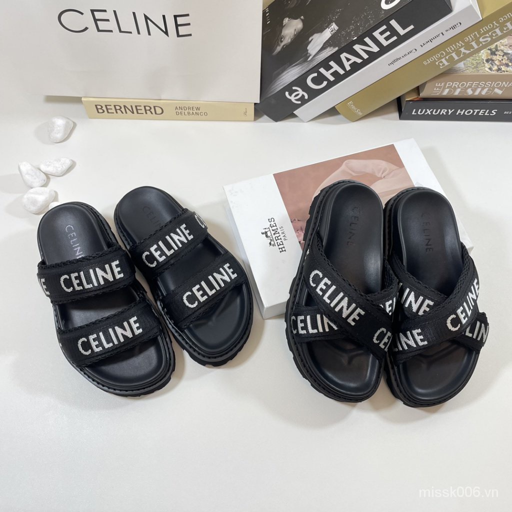 Giày Sandal Đế Dày Thoải Mái Dành Cho Nữ