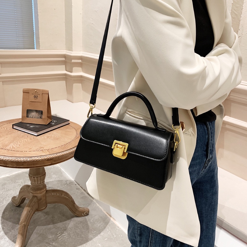 Túi Đeo Chéo Hình Vuông Nhỏ Màu Trơn Đơn Giản Thời Trang Cho Nữ