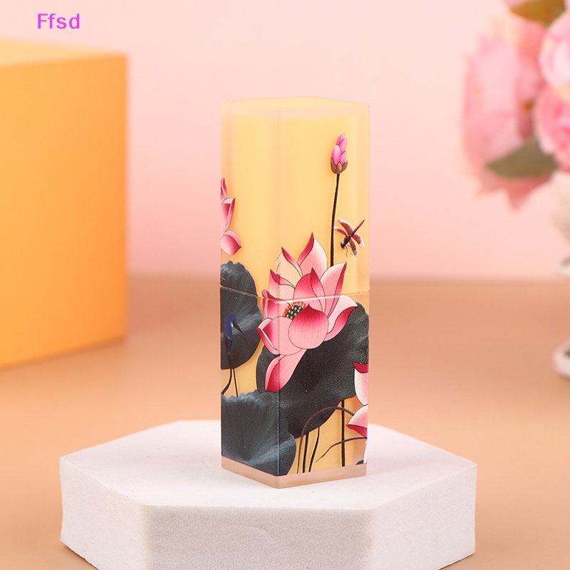{Ffsd} Hộp Rỗng Đựng Son Dưỡng Môi 3D Có Thể Nạp Đầy Lại Dùng Khi Đi Du Lịch * Bán Chạy
