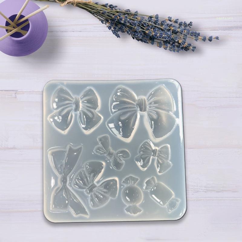 Khuôn Silicone Làm Đồ Trang Sức Hình Bướm DIY