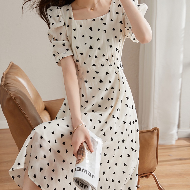 Đầm Cổ Vuông Tay Phồng Họa Tiết Chấm Bi Phong Cách Pháp Thời Trang Mùa Hè Mới