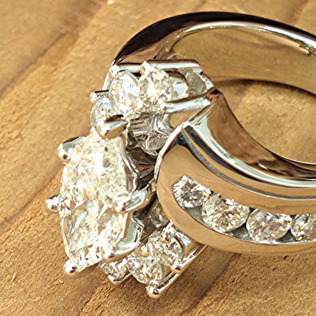 Nhẫn Đính Đá Zircon Lấp Lánh Thời Trang Không Gây Kích Ứng Dễ Sử Dụng