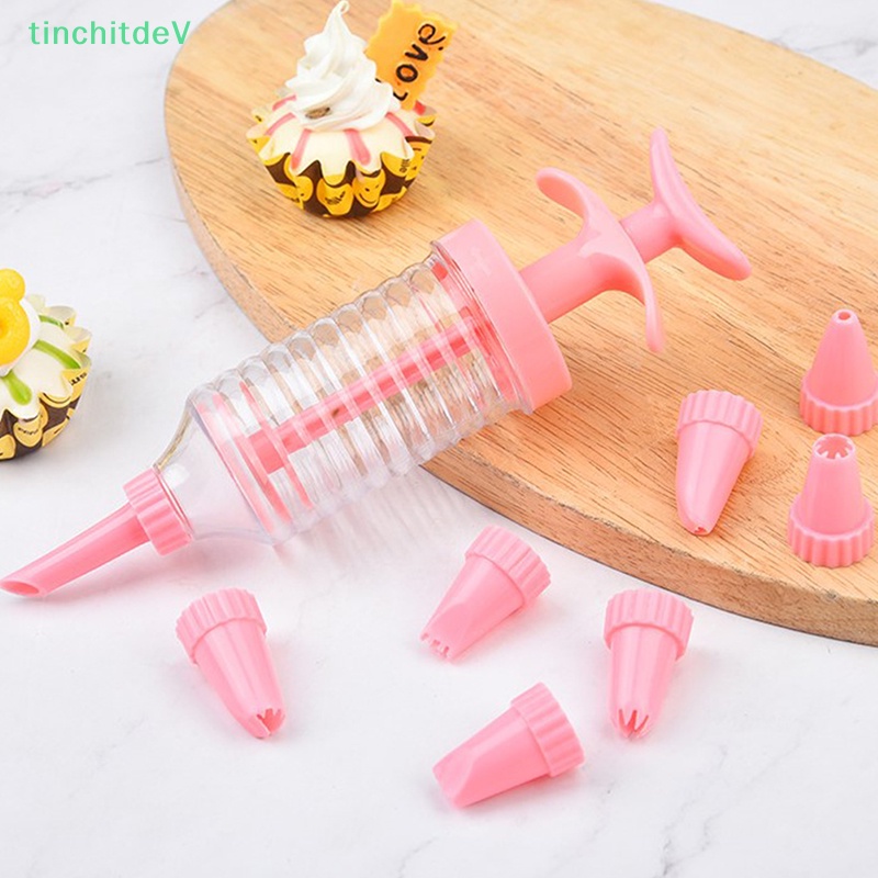 Set 8 Đầu Bắt Kem Bằng Nhựa Chuyên Dụng