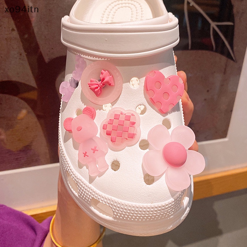 Tn set 13 Phụ Kiện Trang Trí Giày Hình Hoa Hướng Dương Dạ Quang Bằng PVC Có Thể Tháo Rời