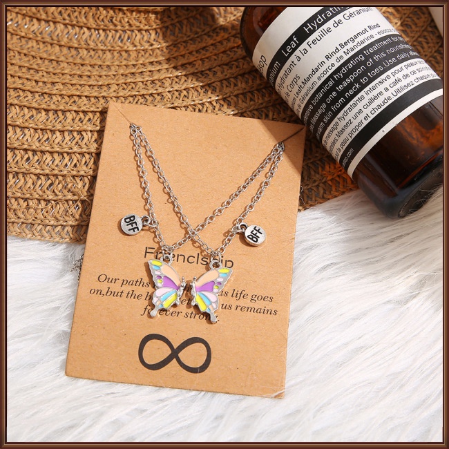 Set 2 Vòng cổ Mặt Hình Bướm Sang Trọng Cho Cặp Đôi