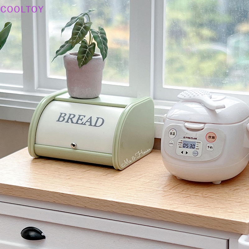 Mô Hình Hộp Bánh Mì Mini Bằng Nhựa Tỉ Lệ 1: 6 Dùng Trang Trí Nhà Búp Bê