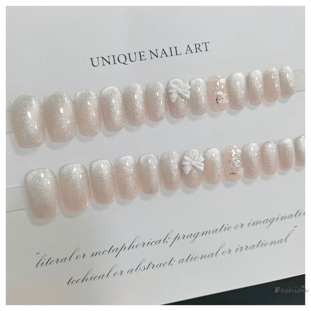 Móng Tay Giả Ngắn Hình Bướm Đính Pha Lê Đơn Giản Dễ Sử Dụng ​Tàu Ngầm Tinh Tế