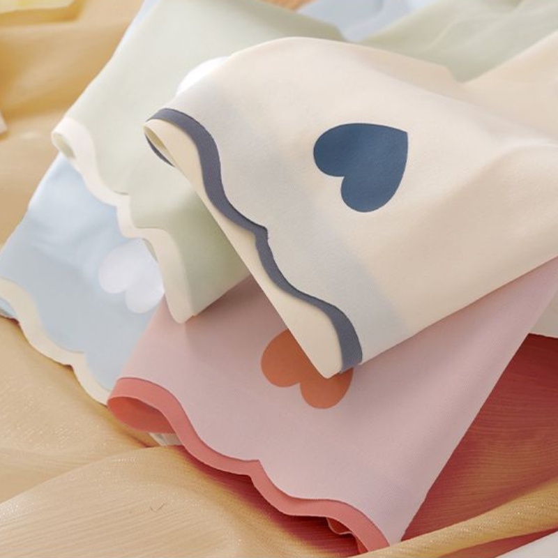 Quần Lót Tam Giác Siêu Mỏng Thoáng Khí Quyến Rũ Cho Nữ