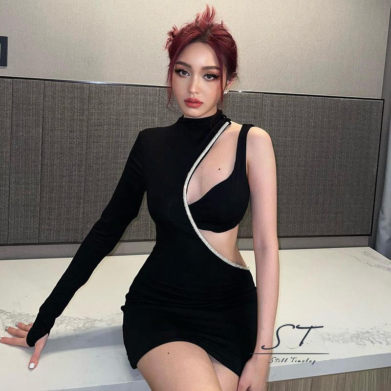 Đầm Body Một Dây Tay Dài Cổ Tròn Đính Đá Thời Trang CY03