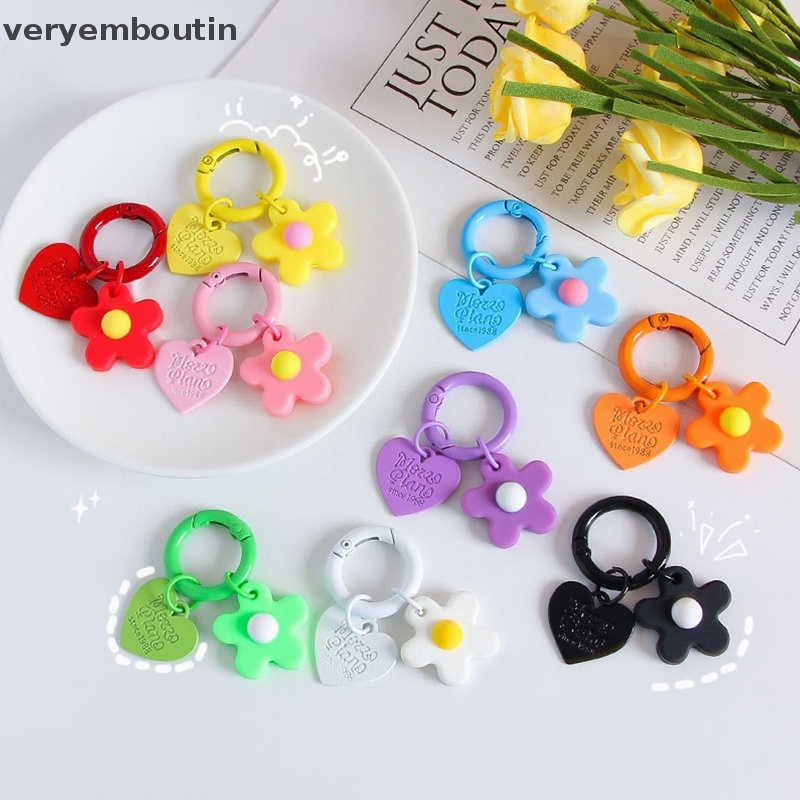 Móc Khóa Hình Hoa Nhiều Màu Sắc Dễ Thương Dùng Trang Trí Ba Lô / Ô Tô