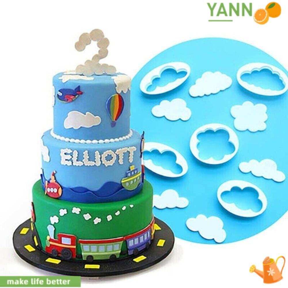 1 Bộ 4 Khuôn Cắt Bánh Quy Hình Đám Mây Dễ Thương