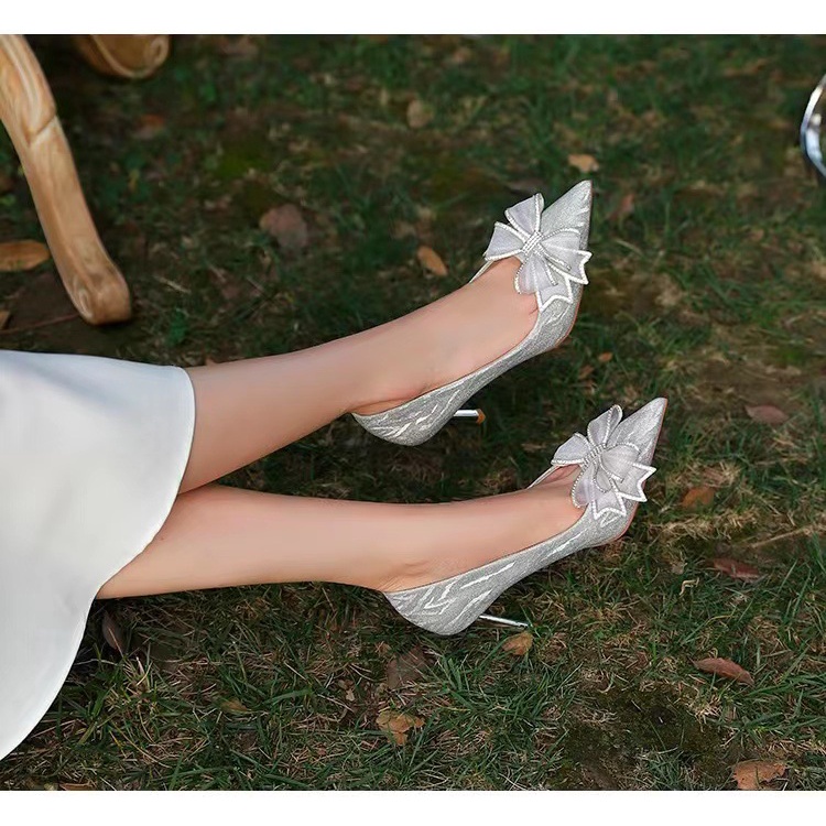 Giày Cao Gót Pha Lê Mỏng Mũi Nhọn Đính Nơ Thời Trang Mới 2023 Cho Nữ