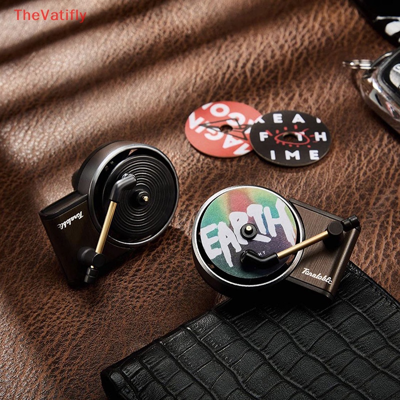 [Thevalifly] Máy Khuếch Tán Hương Thơm Xe Hơi Kẹp Máy Thu Âm Phong Cách Retro