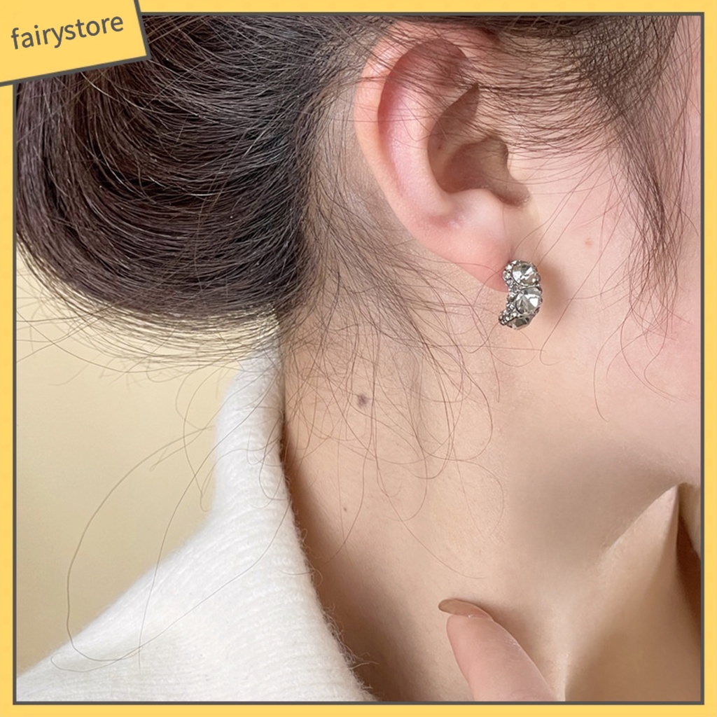 1 Đôi Bông Tai Hợp Kim Hình Chữ C Đính Đá Lấp Lánh Sang Trọng