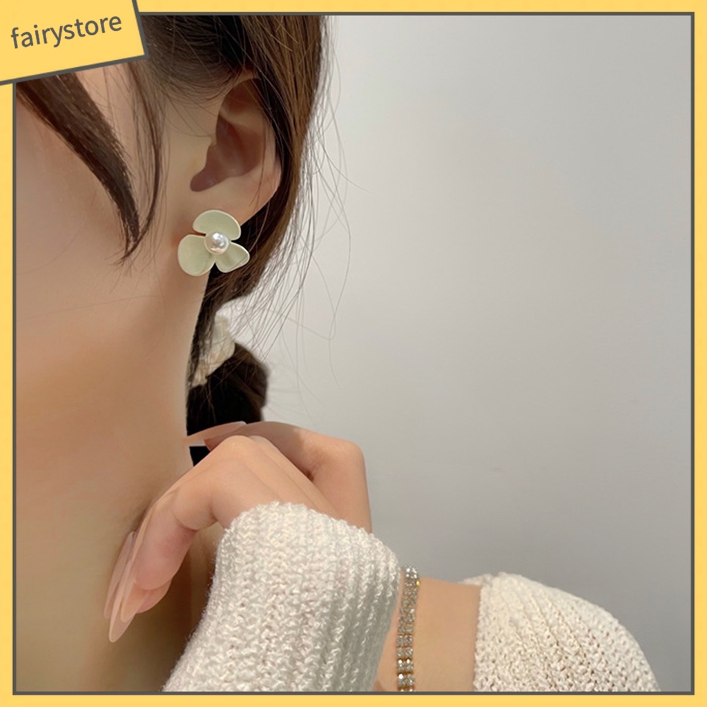 [FRO] 1 Cặp Bông Tai Dạng Kẹp Đính Đá Sáng Bóng Quyến Rũ Dễ Phối Đồ Dành Cho Cuộc Sống Hàng Ngày