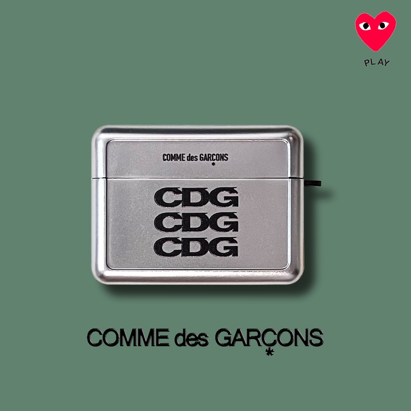 Vỏ Bảo Vệ Hộp Sạc Tai nghe không dây AirPods 1 / 2 gen3 Pro2 2022 Mạ Điện Họa Tiết Trái Tim CDG Màu Đen Có Móc Treo Tiện Dụng