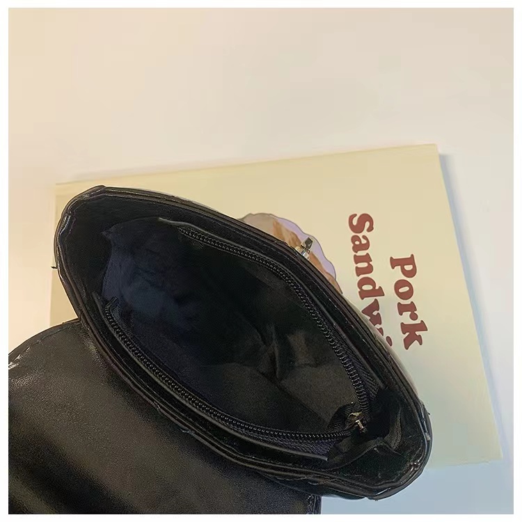 Túi Xách Đeo Chéo Vai Họa Tiết Thêu Thời Trang Sành Điệu Cho Nữ