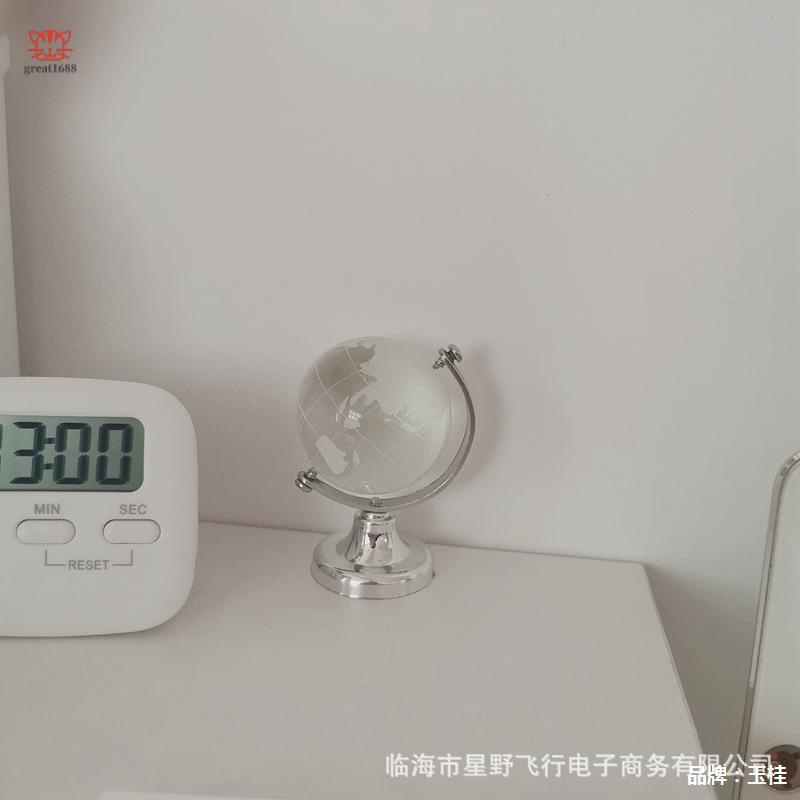Quả Cầu Pha Lê Hình Bản Đồ Thế Giới Bằng Kính