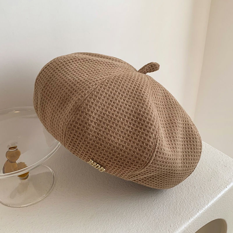 Mũ Beret Đính Nhãn Kim Loại Đa Năng Thời Trang Và Đa Năng