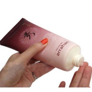 Tẩy da chết Arahan nhân sâm đông y 180ml