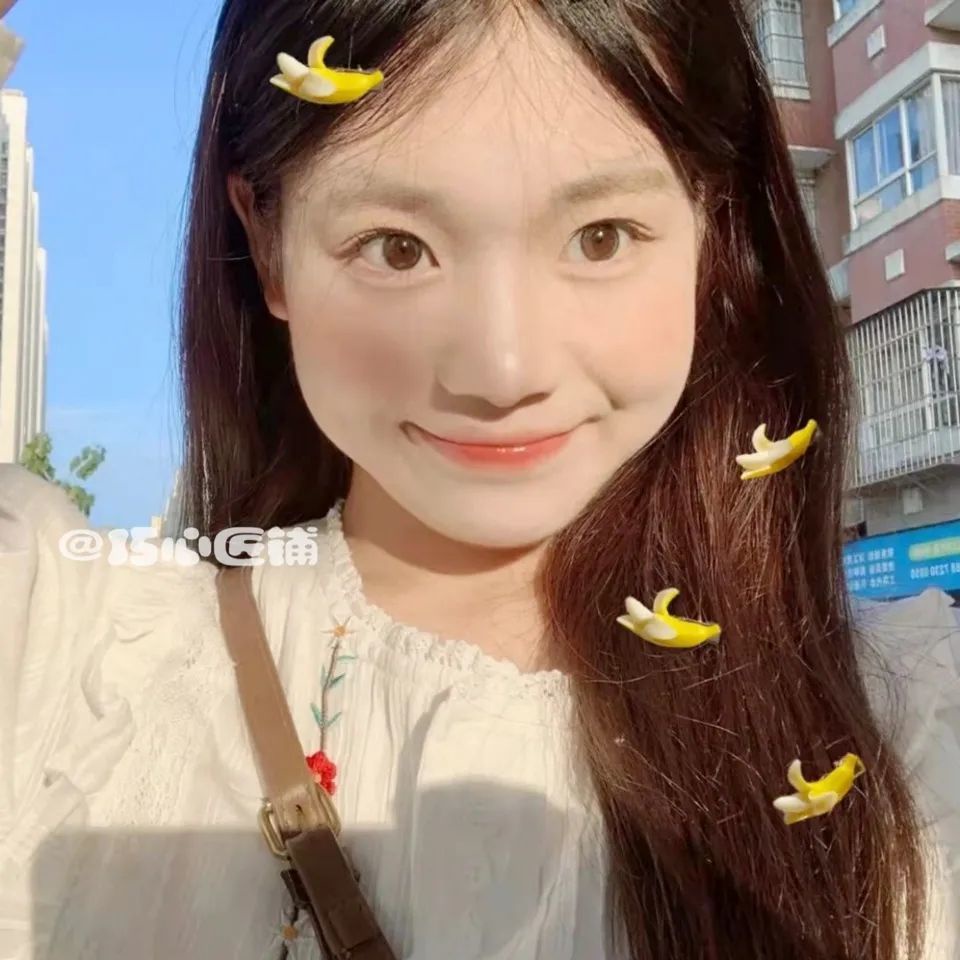 Kẹp Tóc Mái Bên Họa Tiết Trái Chuối Dễ Thương Sáng Tạo Vui Nhộn Dành Cho Bạn Gái