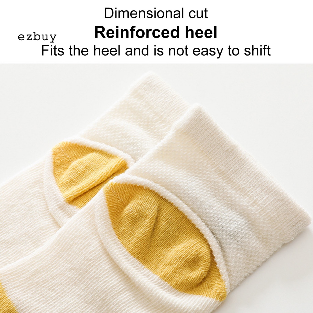 Set 3 Đôi Vớ Ngắn Chống Trượt Chống Mài Mòn Thiết Kế Hoạt Hình Đơn Giản Thời Trang Mùa Hè Cho Bé Sơ Sinh