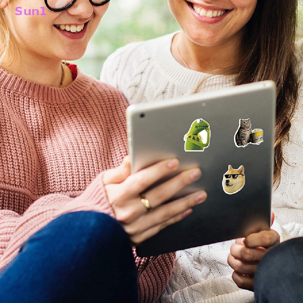 Set 50 Miếng Dán Chống Nước Hình Biểu Tượng Cảm Xúc Ngộ Nghĩnh