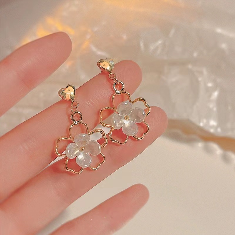 Bông Tai Hình Hoa Thời Trang Mùa Hè Hàn Quốc Dành Cho Nữ