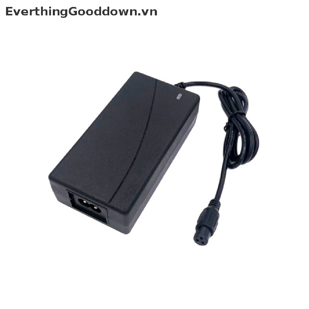 Bộ Sạc Xe Hơi Hai Bánh 42V2A