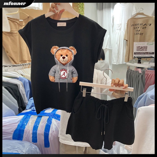 Bộ Trang Phục 2 Mảnh Gồm Áo Sát Nách Cổ Tròn In Họa Tiết Gấu Hoạt Hình + Quần Short Lưng Thun Cho Nữ